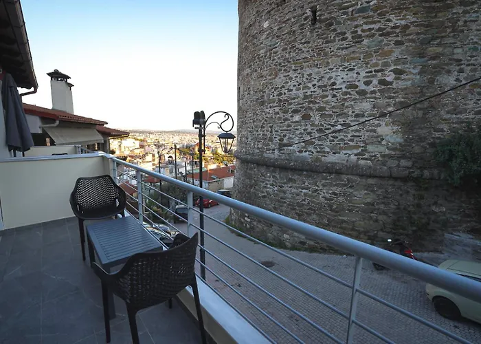 Beyond The Castle Thessalonique