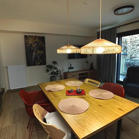 Beyond The Castle 테살로니키