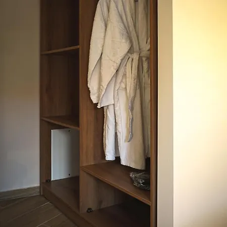 Beyond The Castle * 테살로니키