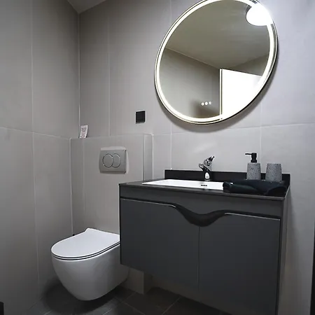 Beyond The Castle アパート *