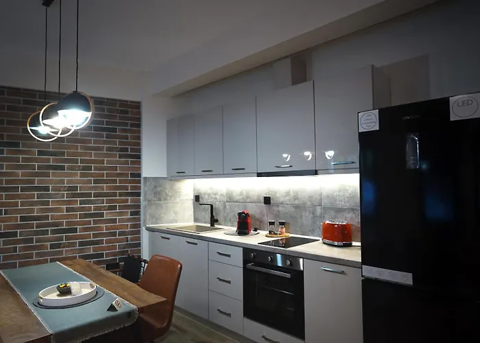 Apartment Beyond The Castle *