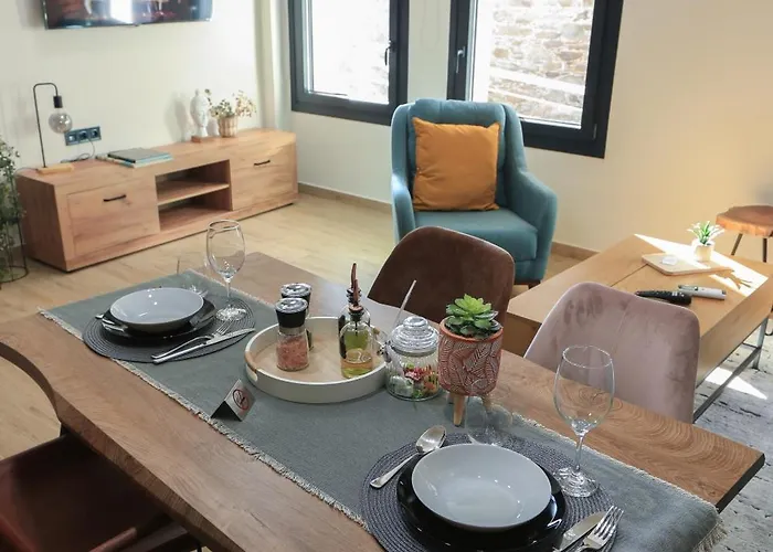 Apartment Beyond The Castle *
